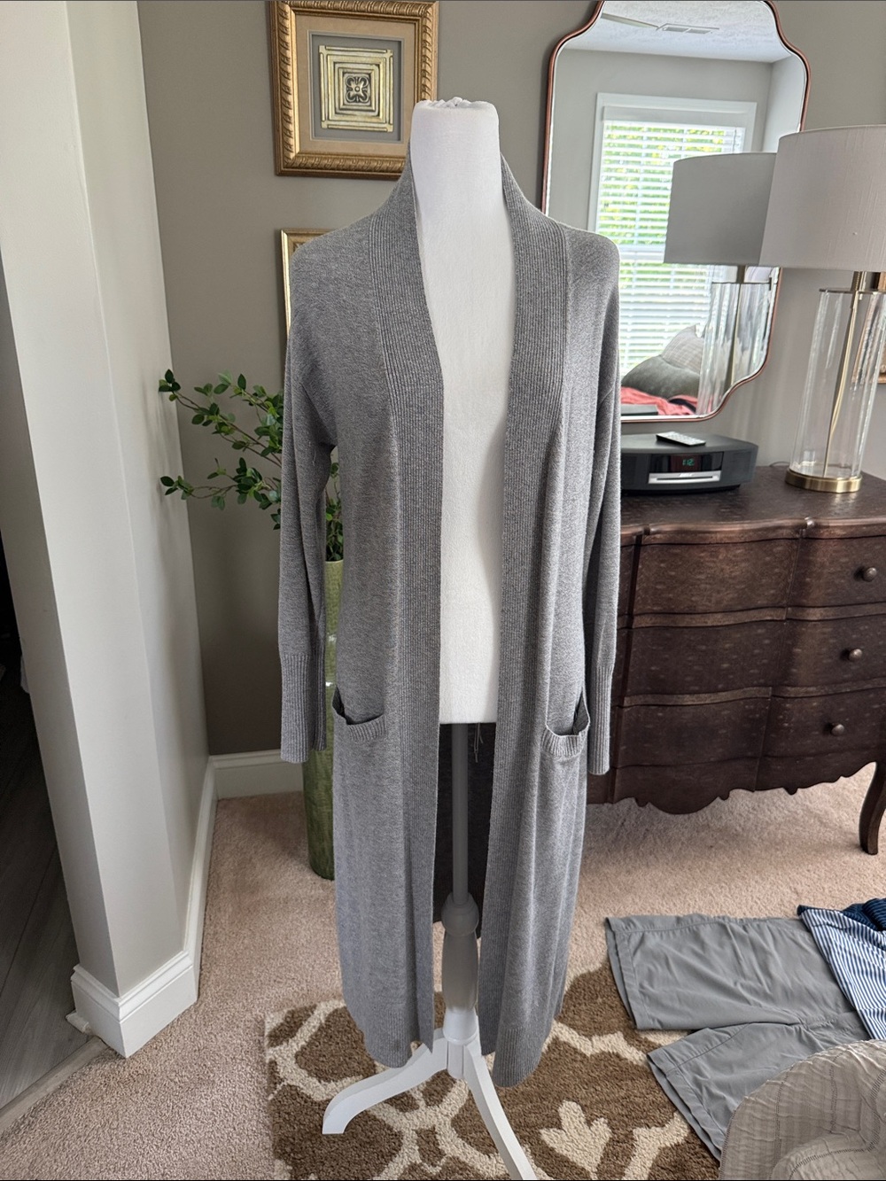 White House Black Market Long Gray Open-Front Cardigan - Picture 1 of 6